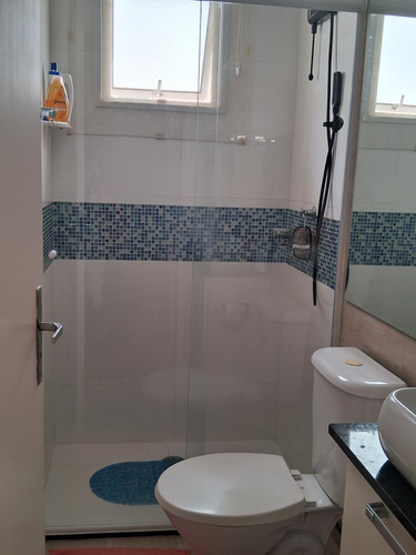 Casa Com Porteira Semi Fechado Em Condomínio Com Portaria 24