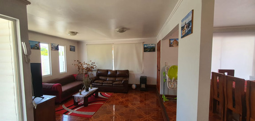 Se Arrienda Casa Amoblada En Condominio