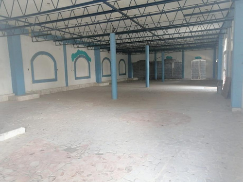 Bodega/nave En Venta En Colonia Collados De Guadalupe Primer Sector, Guadalupe, Nuevo León