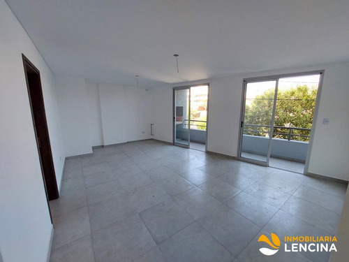 Imagen 3 de 16 de Departamento En Venta - 2 Dormitorios C/cochera - Carlos Paz