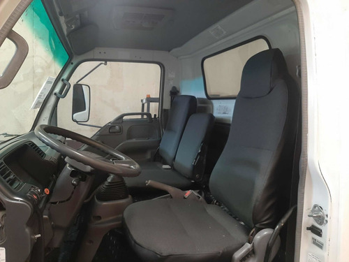 Imagen 7 de 7 de Isuzu Elf 450