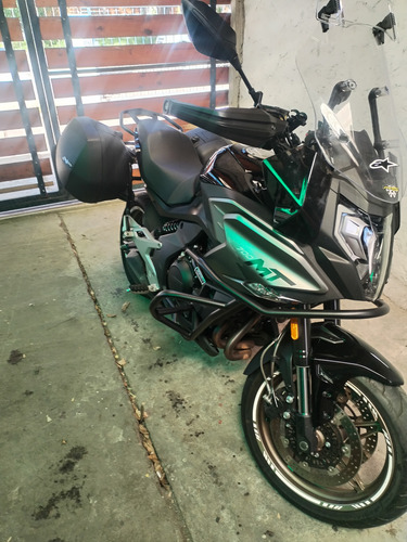 Cfmoto 700mt