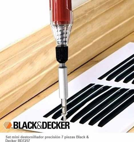 Imagen 4 de 7 de Destornillador Precision 7 Pzas Black + Decker