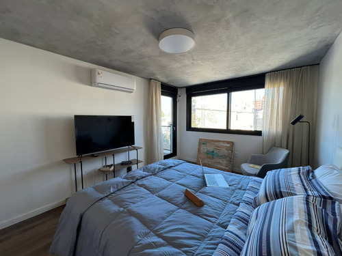 Alquiler Apartamento 2 Dormitorios Amplio En Suite Pocitos