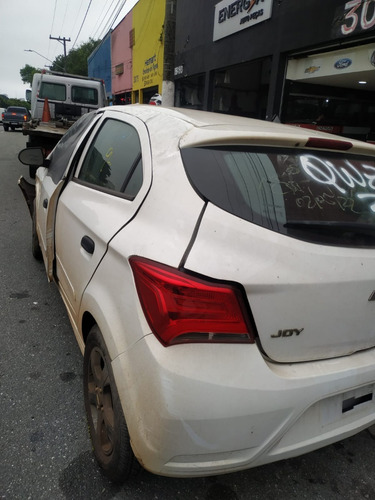 Imagem 6 de 9 de Sucata Gm Onix Joy 1.0 8v Manual Ano 2020