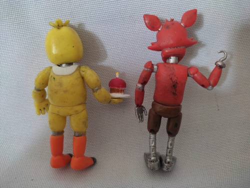 2 Mini Figuras De Five Nights At Freddy Funko (Usado)