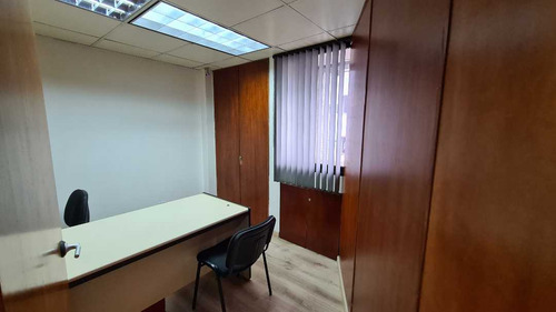 Imagen 13 de 20 de En Alquiler Oficina Amoblada Av Romulo Gallegos 127m2 Oportunidad