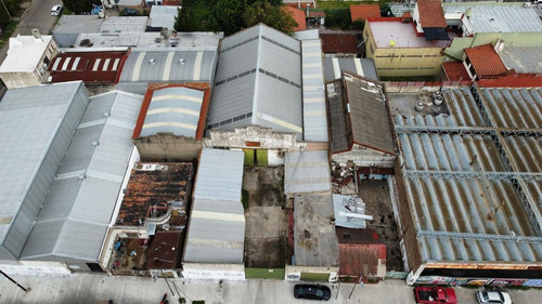 Importante Galpón En Venta Con Local Comercial