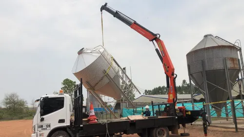 Alquiler Camión Grúa Servicios De Izaje