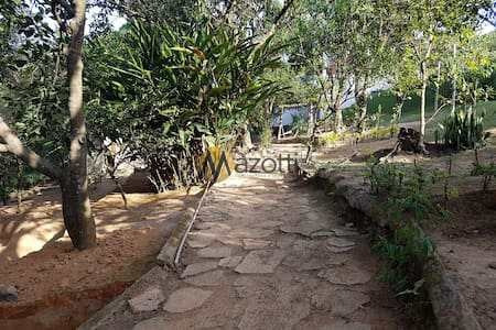 Imagem 17 de 30 de Belíssimo Sítio A Venda Em Alumínio Interior De Sp - V825
