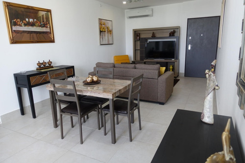 Imagen 6 de 14 de Venta De Apartamento En Luxor Towers 300, El Cangrejo 20-431
