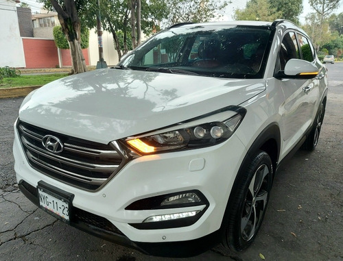Imagen 3 de 15 de Hyundai Tucson 2018 2.0 Limited Tech At
