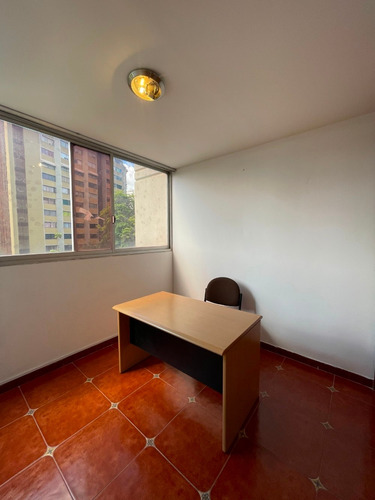 Imagen 7 de 11 de En Alquiler Apartamento De 83m2 En La Bonita