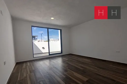Casa En Venta En Lomas De Angelópolis Iii, Parque Nayarit