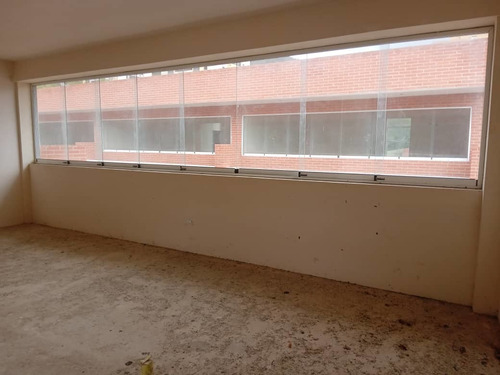 Imagen 13 de 14 de Townhouse En Villas Pie Monte En Obra Gris Mañongo