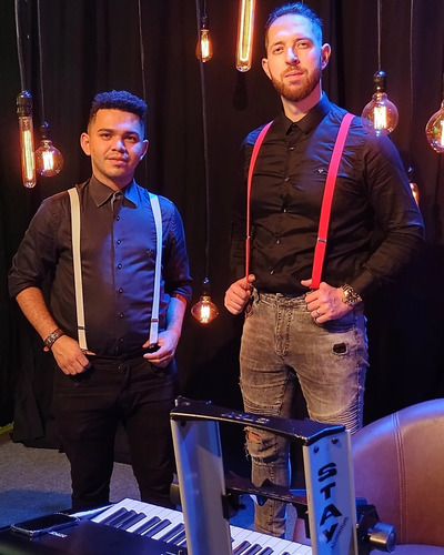 Imagem 1 de 1 de Musicaeglamour Para Casamentos