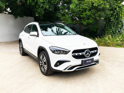 Mercedes-Benz Clase GLA 1.3 Gla200 Progressive 163Cv