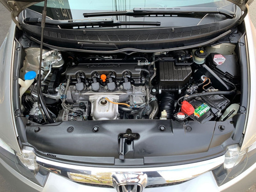 Imagem 13 de 15 de Honda Civic Lxl 1.8 Flex At.