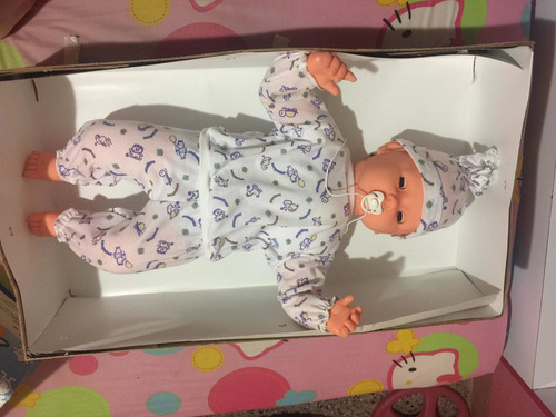 Muñeco De Bebé 63 Cm Realista Le Quitas El Chupon Y Llora