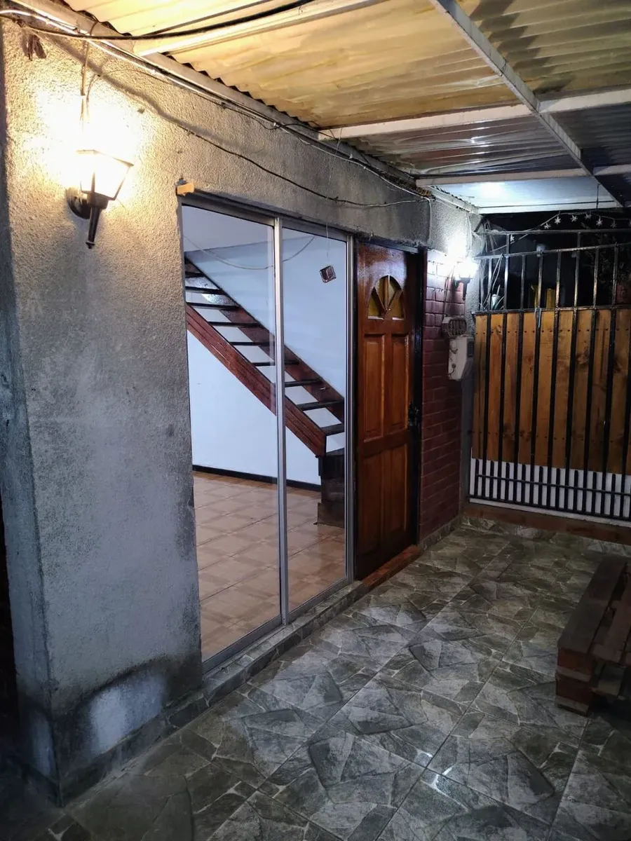 Imagen 2 de 18 de Venta Casa 2 Pisos, 3d, 1b, 3e, 74 M2 Utiles, 81 M2 Terreno
