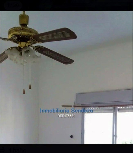 Imagen 7 de 18 de Dos Casas, Entrada Para Autos, Con Rentas. Ideal Inversores Cw173361