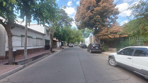 Casa En Godoy Cruz