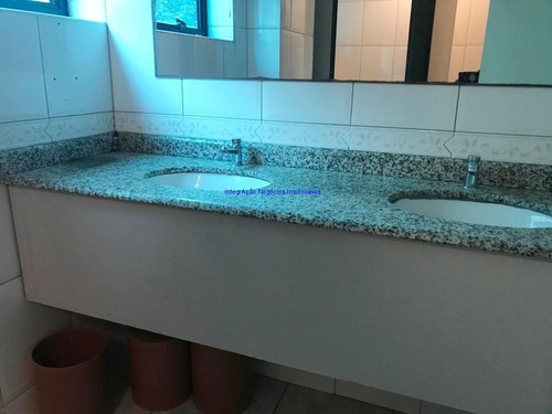 Imagem 20 de 23 de Prédio Comercial 900m², Térreo : 01 Recepção Com Balcão, 01 Lavabo, 01 Sala De Reunião, 01 Salão Amplo Com 02 Banheiros, 01 Sala Com Lavabo, - 21052700 - 69538621