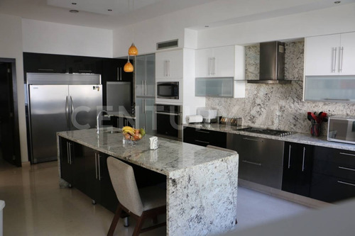 Imagen 17 de 30 de Casa En Venta, Puerta De Hierro, Zapopan, Jalisco