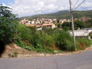 Excelente Lote 739m² - 575