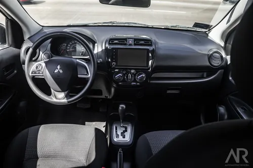 Mitsubishi Mirage 1.2 G4 GLX Cvt