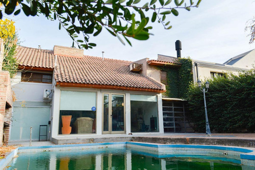Casa Nivel Gerencial, Barrio Capellán, Cipolletti