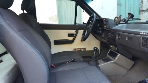 Imagem 6 de 9 de Volkswagen Voyage Gl