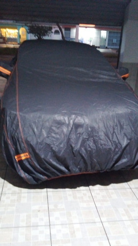 Cobertor Para Auto  Extragrueso Toyota Corolla 1.6