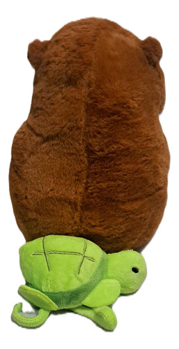 Peluche De Capibara 23 Cm Color Marrón Con Mochila Tortuga Caqui