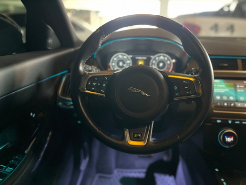 Jaguar E-Pace 2.0 16V P250 FLEX R-DYNAMIC S AWD AUTOMÁTICO