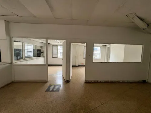 Bodegas En Arriendo Perpetuo Socorro 643-3871