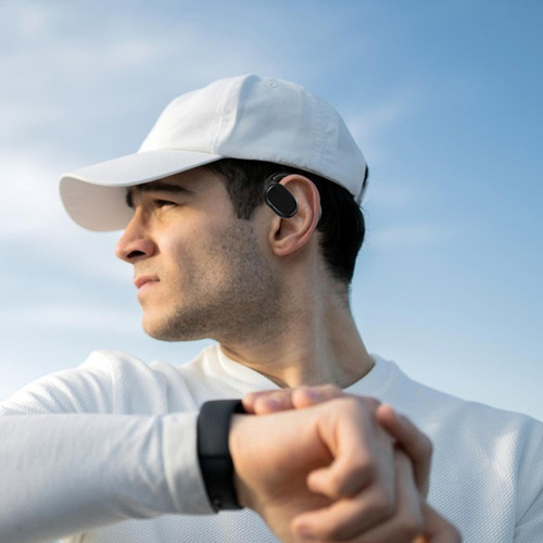 A Auriculares Con Dispositivo Traductor Auriculares Con