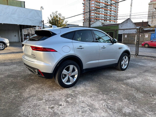 Jaguar E Pace P250