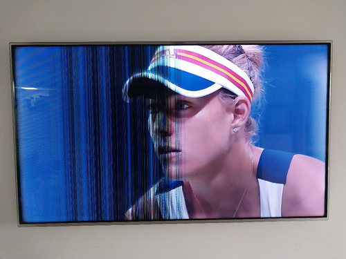 Televisor Samsung Smart Tv 55 Pulgadas Detalle En Pantalla