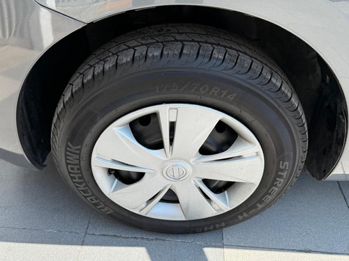 Nissan March 1.6 Sense Mt