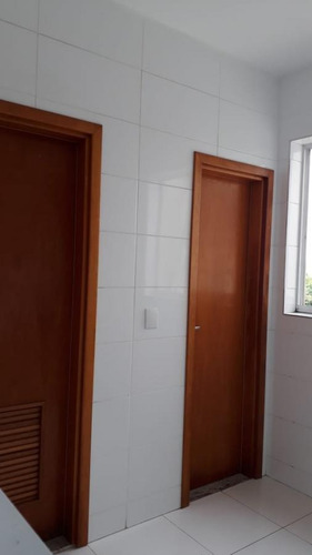 Apartamento Para Venda Em Volta Redonda, Bela Vista, 3 Dormitórios, 1 Suíte, 3 Banheiros, 2 Vagas - 141_2-788184