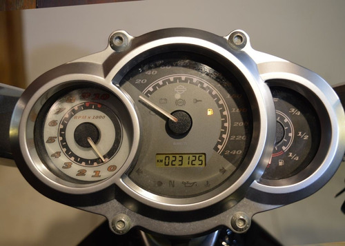 Imagem 5 de 5 de Harley-davidson V Rod Muscle