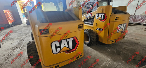 Minicargador 248 B