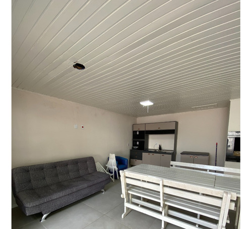 Aluga-se Apartamento Em Ótima Localização No Bairro Cristal E Próximo A Orla
