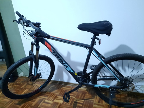 Bicicleta Trinx M100 Montaña