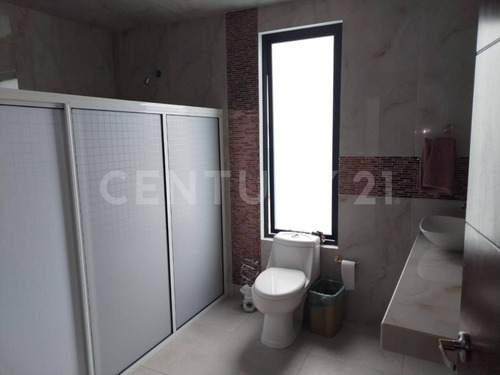 Casa En Condomino En Venta En San Mateo Otzacatipan, Toluca, Estado De México