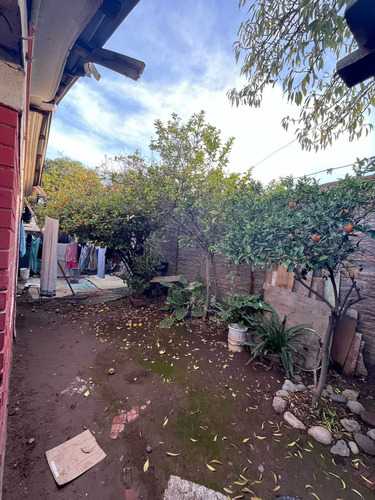 Venta De Casa , Con Patio En Av Principal, Ba (99889)