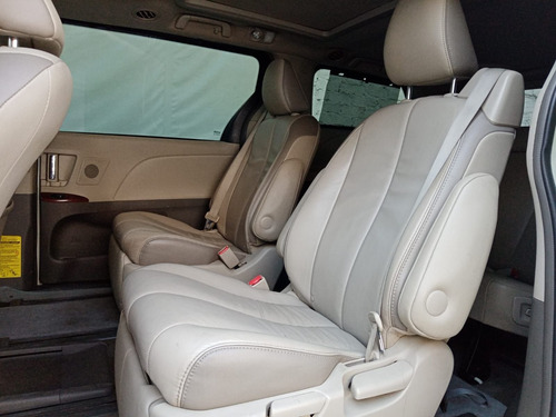 Imagen 9 de 15 de Toyota Sienna 2014 3.5 Limited V Blindada Niii