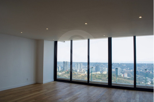Departamento En Venta En Lomas Country Club