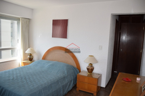 Apartamento En Primera Linea 2 Dormitorios En Alquiler - Ref: 5133